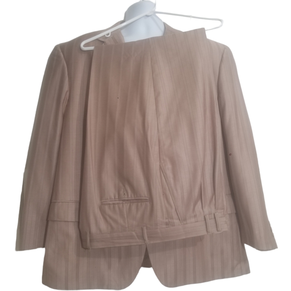 Mens Suit (46S) Soprano